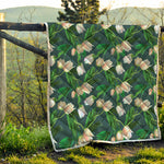 White Tulip Pattern Print Quilt