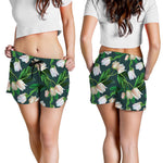 White Tulip Pattern Print Women's Shorts