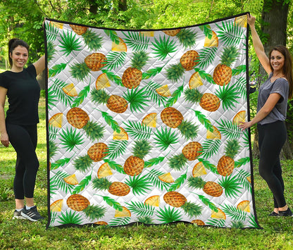 White Watercolor Pineapple Pattern Print Quilt