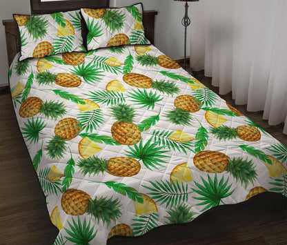 White Watercolor Pineapple Pattern Print Quilt Bed Set