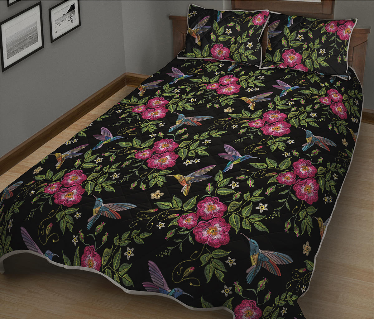 Wild Flowers And Hummingbird Print Quilt Bed Set