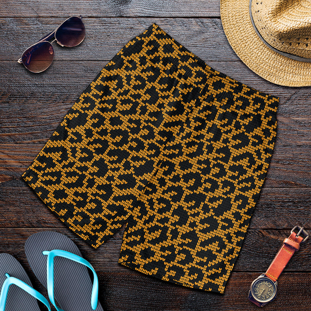 Wild Leopard Knitted Pattern Print Men's Shorts
