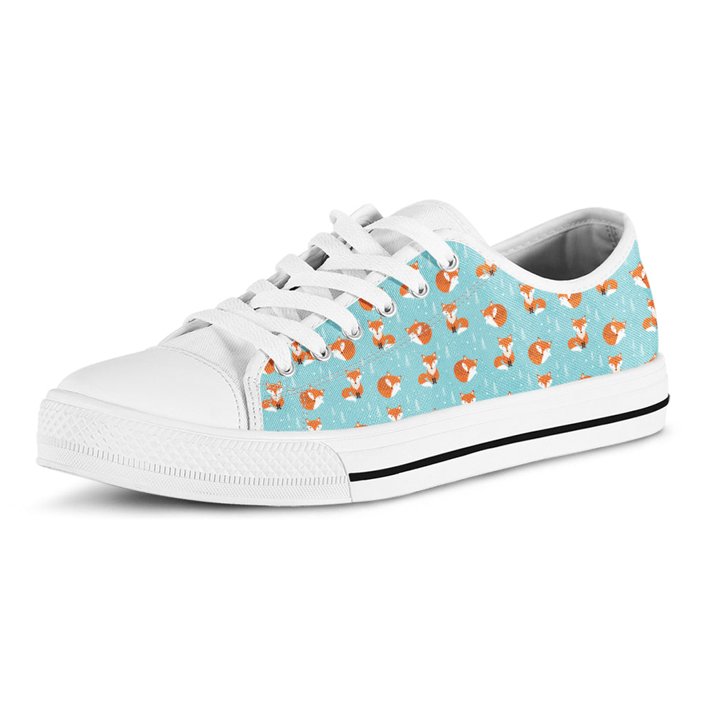 Winter Fox Pattern Print White Low Top Shoes