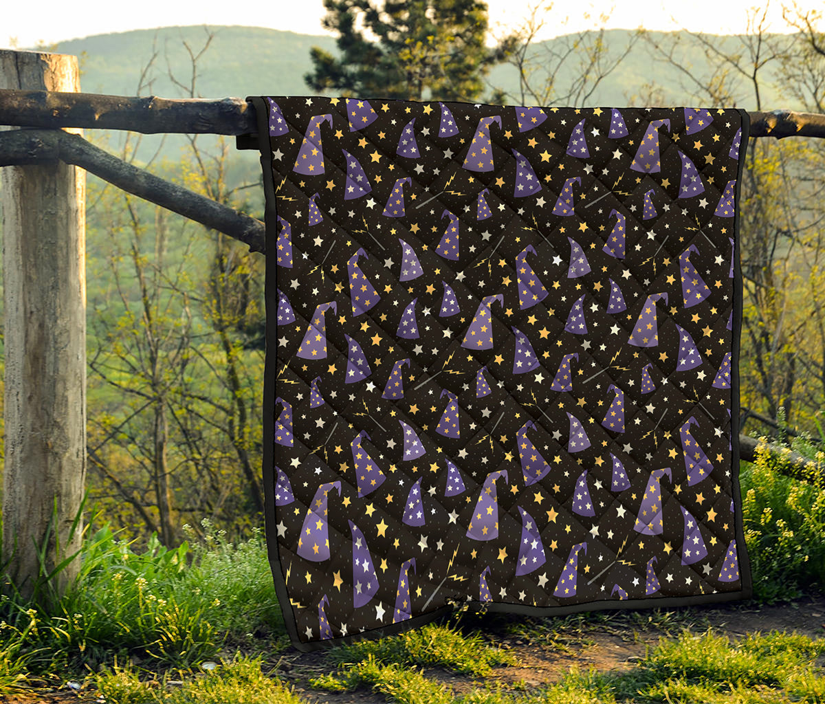 Wizard Hat Pattern Print Quilt