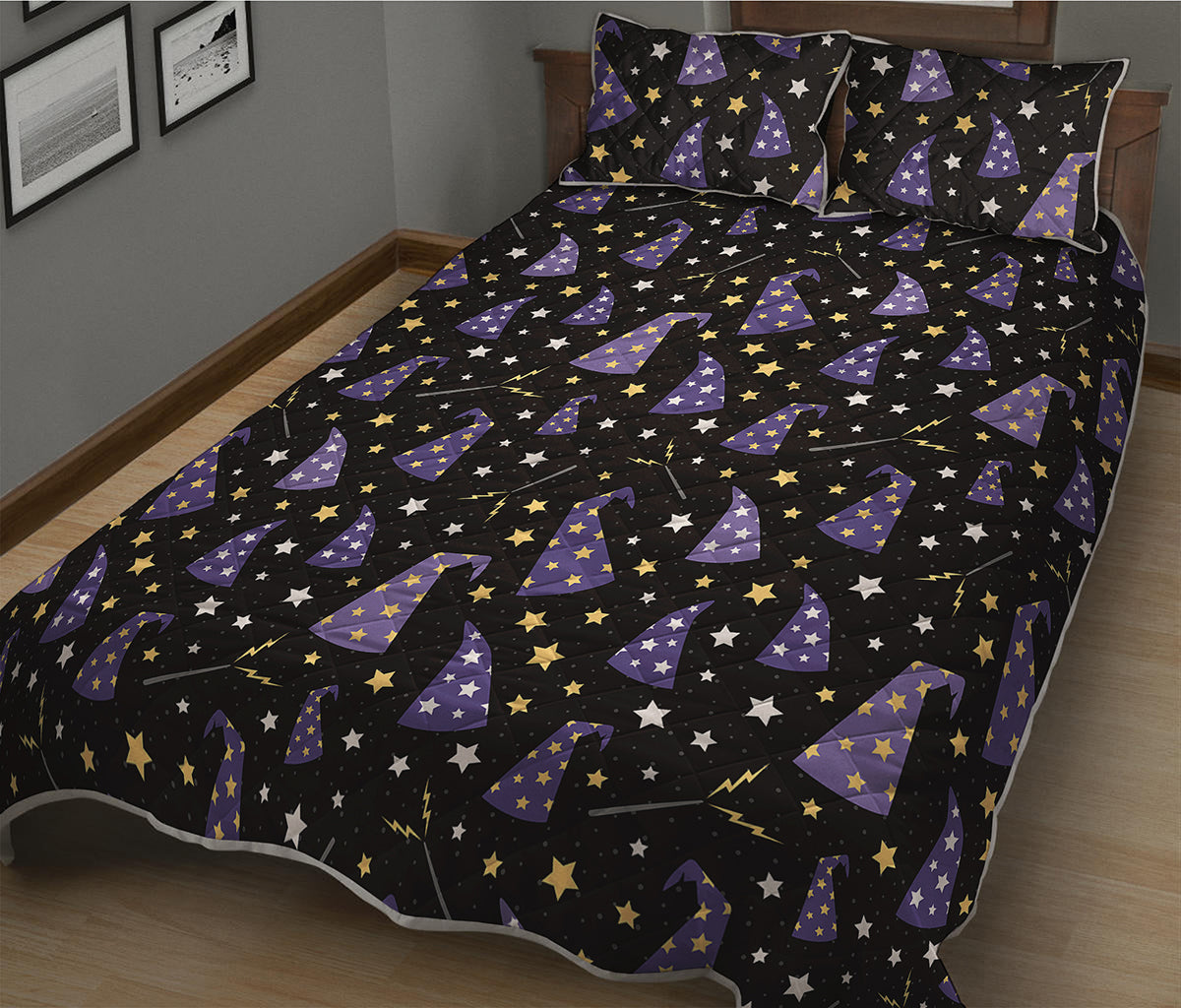 Wizard Hat Pattern Print Quilt Bed Set