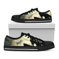 Wolf Howling At The Full Moon Print Black Low Top Sneakers
