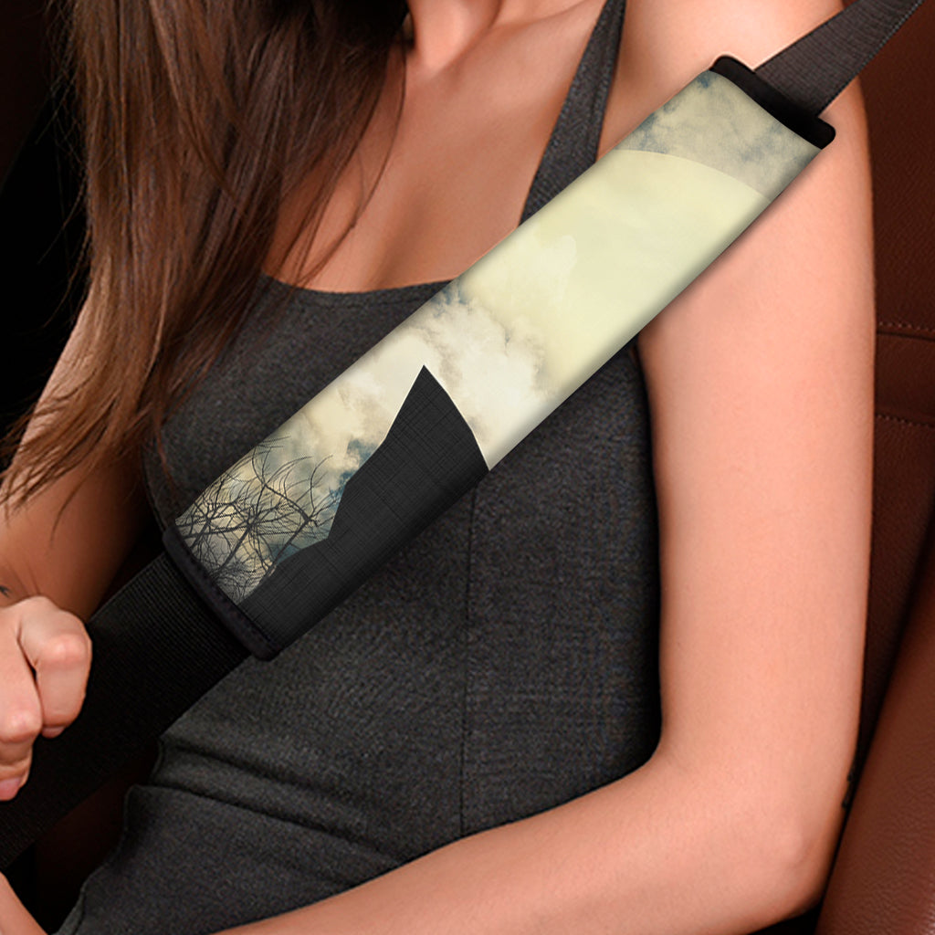 Wolf Howling At The Full Moon Print Car Seat Belt Covers