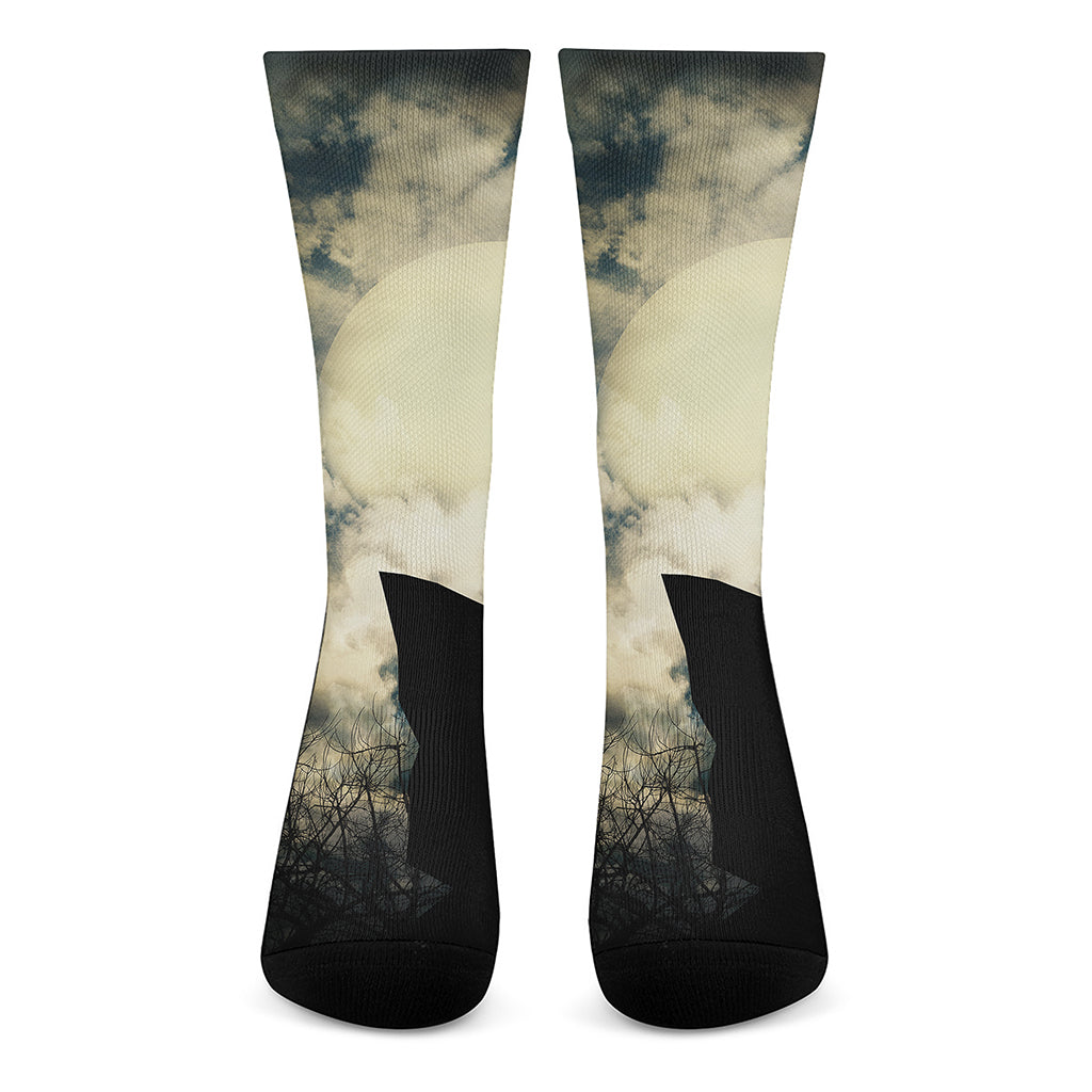 Wolf Howling At The Full Moon Print Crew Socks