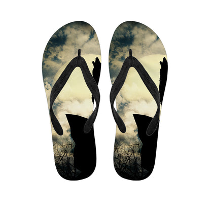 Wolf Howling At The Full Moon Print Flip Flops