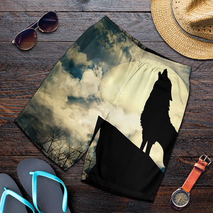 Wolf Howling At The Full Moon Print Men's Shorts