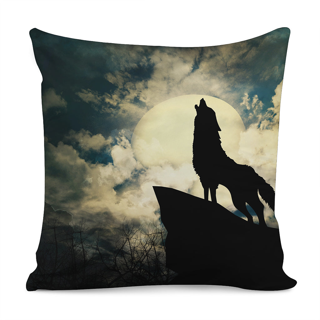 Wolf Howling At The Full Moon Print Pillow Cover