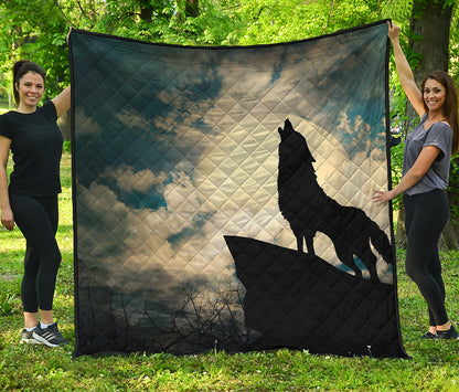 Wolf Howling At The Full Moon Print Quilt