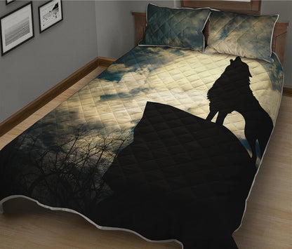 Wolf Howling At The Full Moon Print Quilt Bed Set