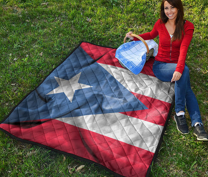 Wrinkled Puerto Rican Flag Print Quilt