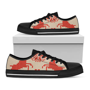 Xmas Deer Knitted Print Black Low Top Shoes 