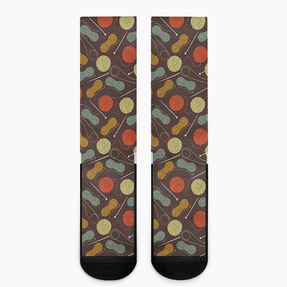 Yarn And Needle Pattern Print Crew Socks