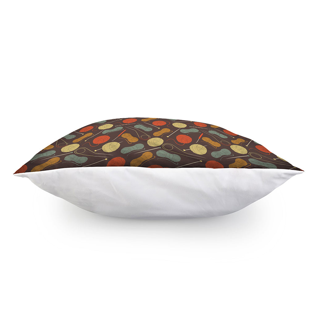 Yarn And Needle Pattern Print Pillow Cover