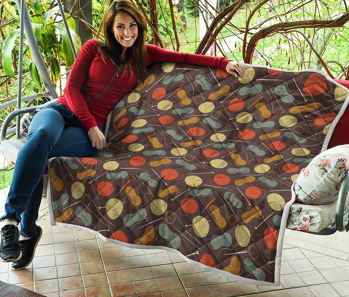 Yarn And Needle Pattern Print Quilt