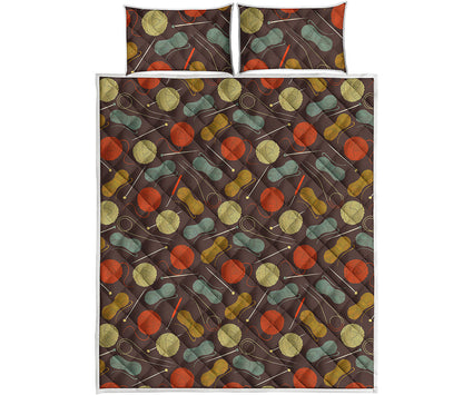 Yarn And Needle Pattern Print Quilt Bed Set