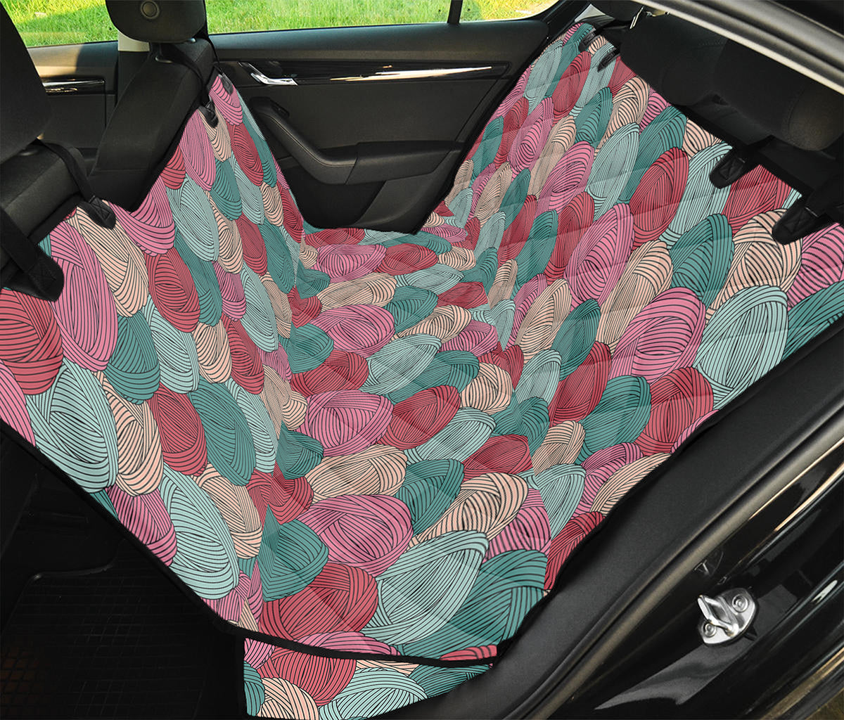 Yarn Balls Pattern Print Pet Car Back Seat Cover