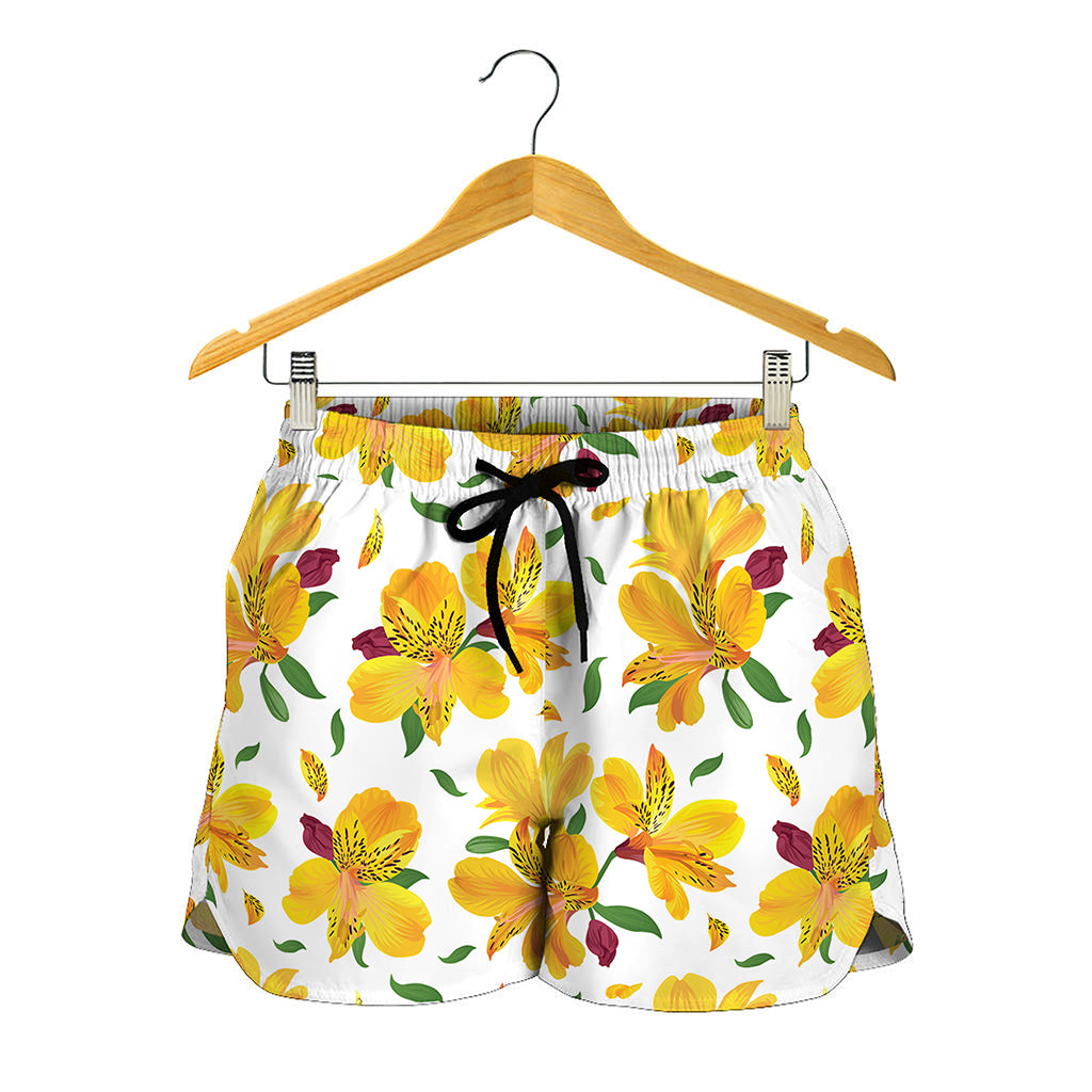 Yellow Alstroemeria Pattern Print Women's Shorts