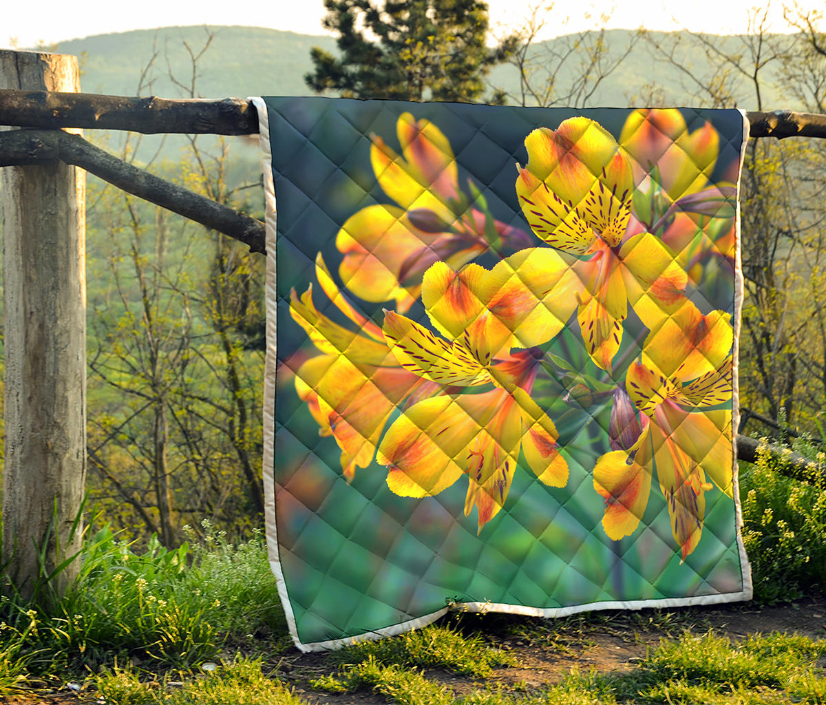 Yellow Alstroemeria Print Quilt
