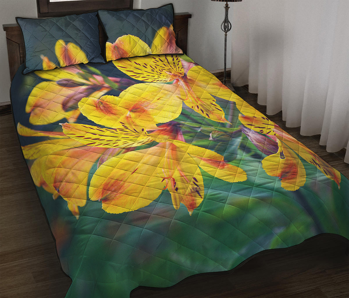 Yellow Alstroemeria Print Quilt Bed Set