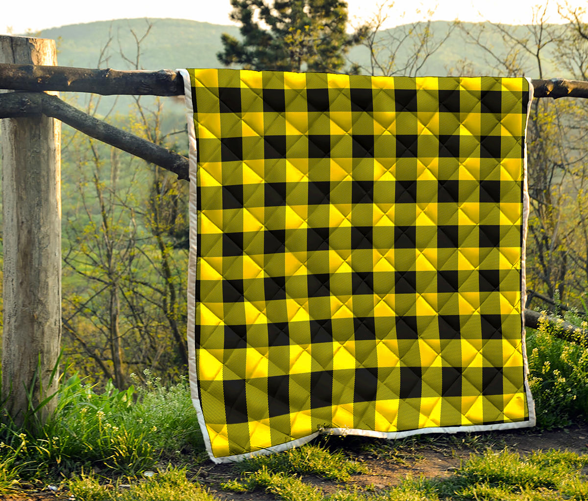Yellow And Black Buffalo Check Print Quilt