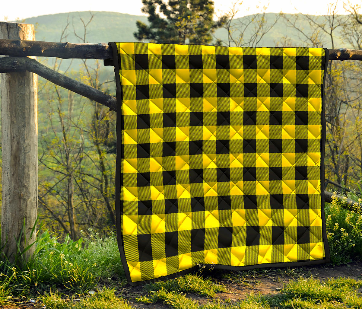 Yellow And Black Buffalo Check Print Quilt
