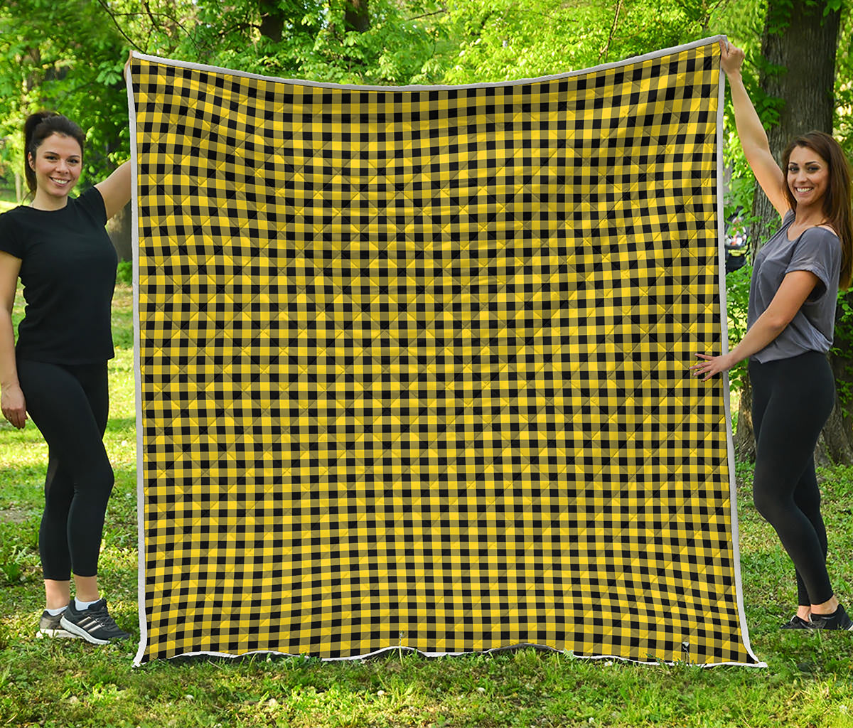 Yellow And Black Check Pattern Print Quilt