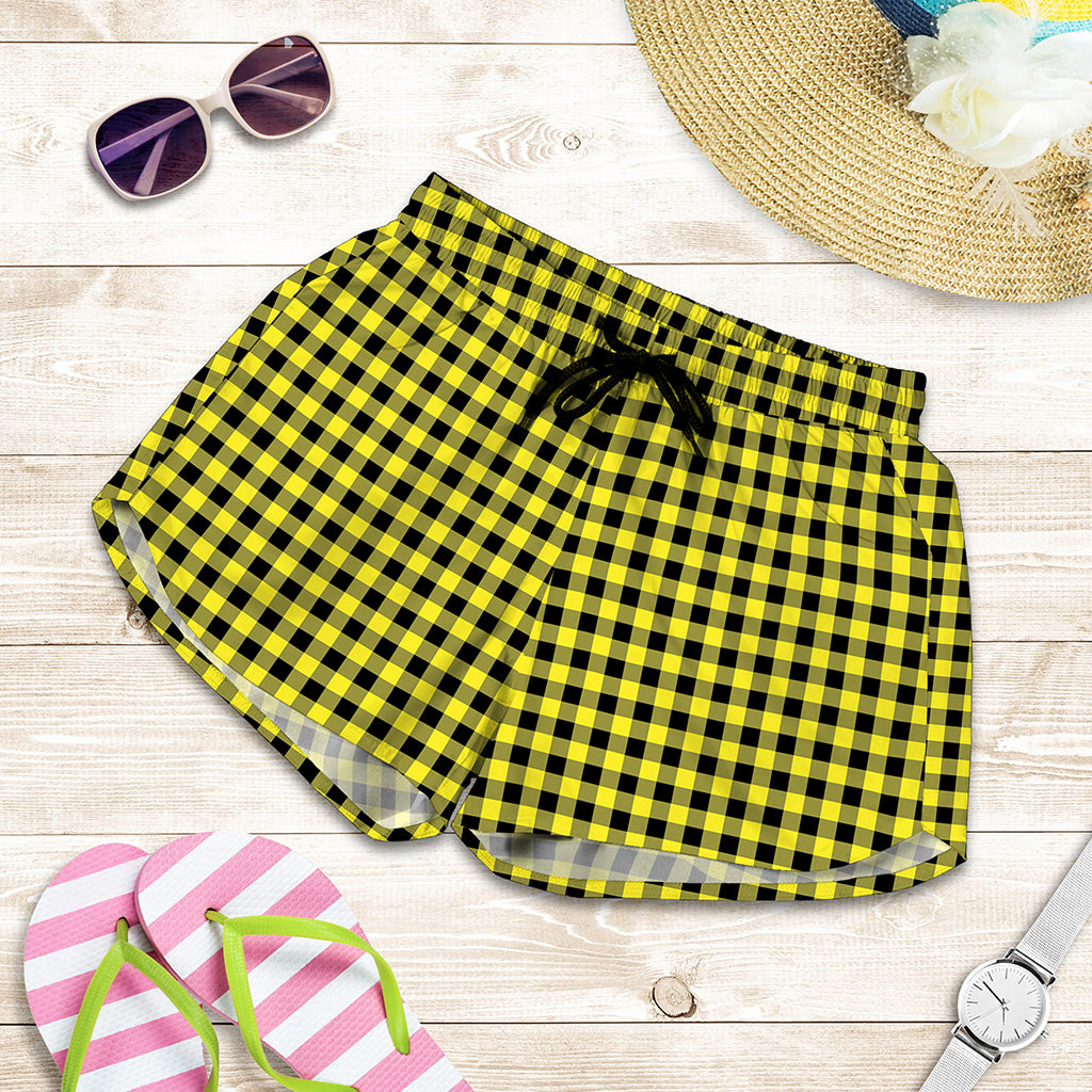 Yellow And Black Check Pattern Print Women's Shorts
