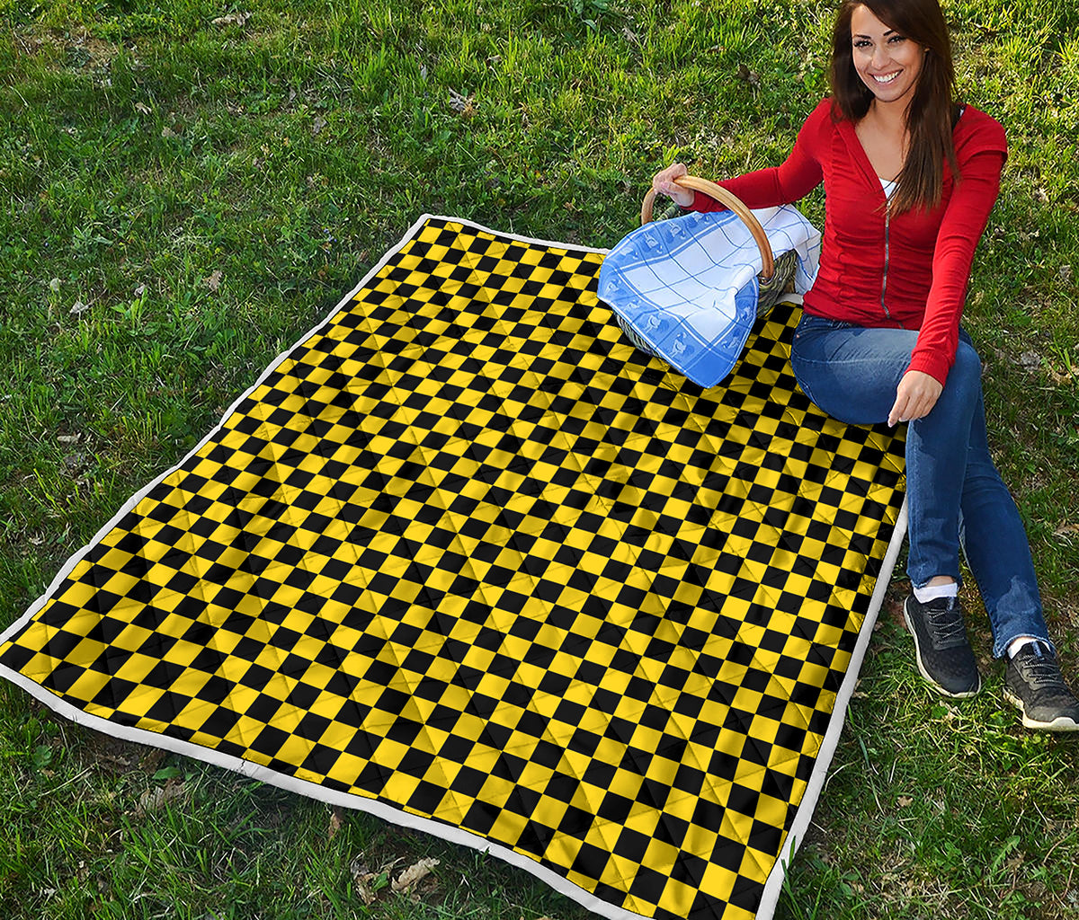 Yellow And Black Checkered Pattern Print Quilt