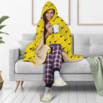 Yellow And Black Dart Pattern Print Hooded Blanket