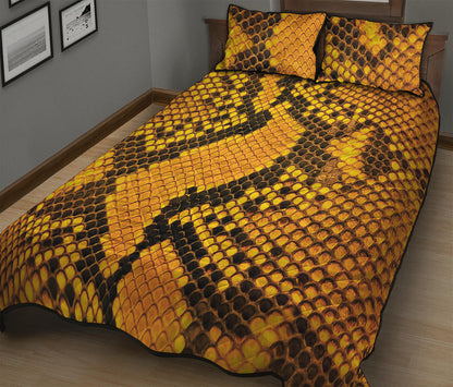 Yellow And Black Snakeskin Print Quilt Bed Set