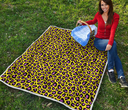 Yellow And Purple Leopard Pattern Print Quilt