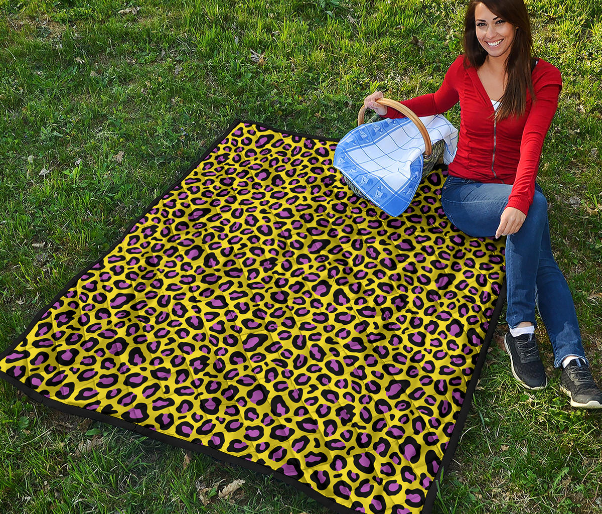 Yellow And Purple Leopard Pattern Print Quilt