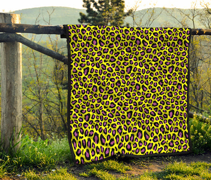 Yellow And Purple Leopard Pattern Print Quilt
