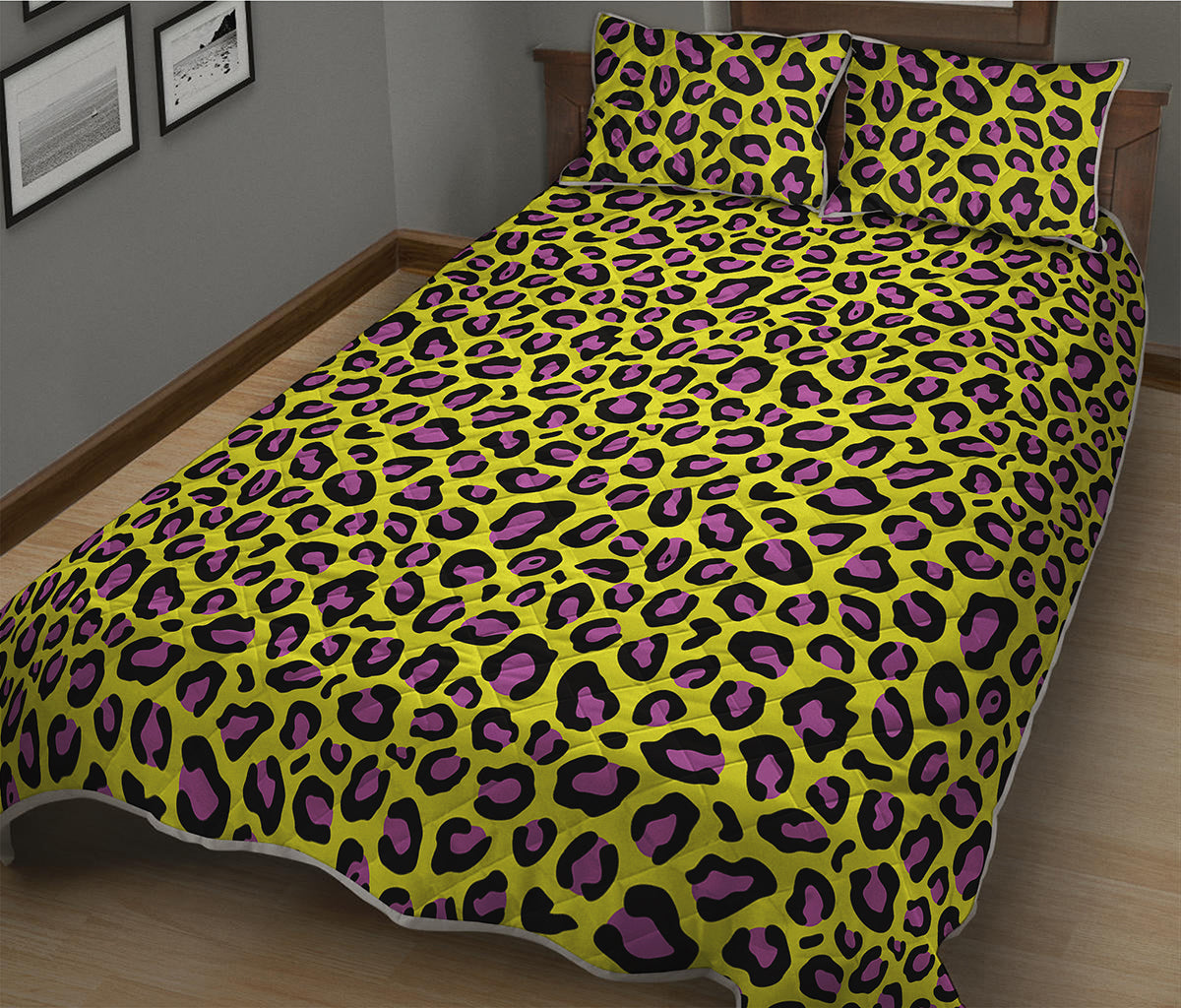 Yellow And Purple Leopard Pattern Print Quilt Bed Set