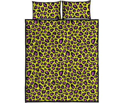Yellow And Purple Leopard Pattern Print Quilt Bed Set