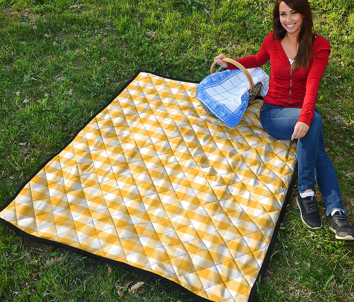 Yellow And White Gingham Pattern Print Quilt