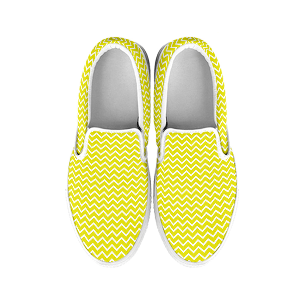 Yellow And White Zigzag Pattern Print White Slip On Shoes