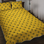 Yellow Bee Pattern Print Quilt Bed Set
