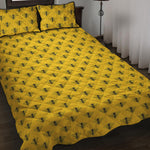 Yellow Bee Pattern Print Quilt Bed Set
