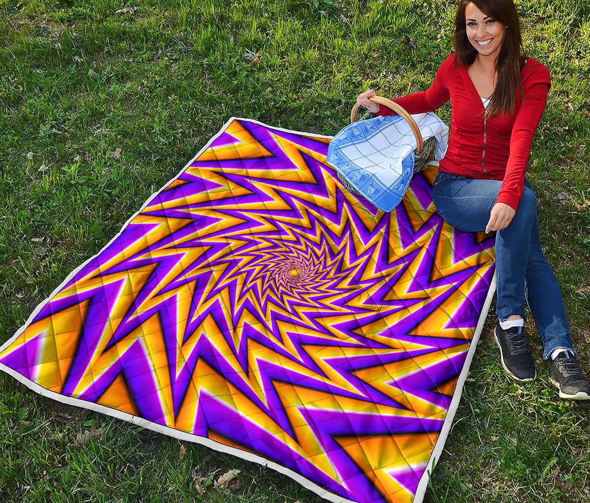 Yellow Big Bang Moving Optical Illusion Quilt