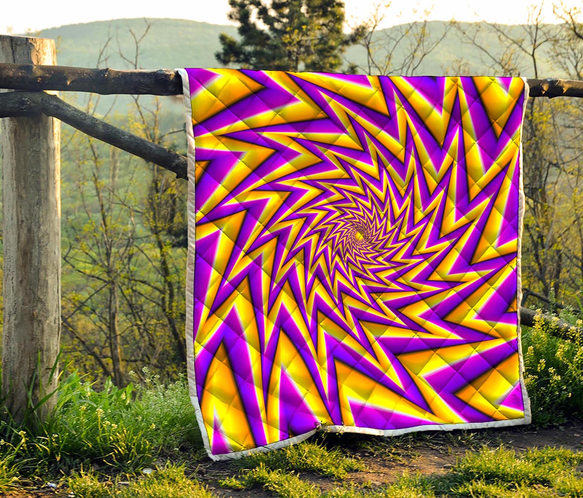 Yellow Big Bang Moving Optical Illusion Quilt