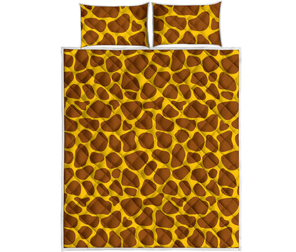 Yellow Brown Giraffe Pattern Print Quilt Bed Set