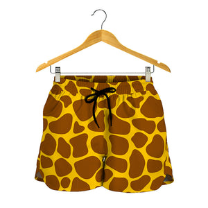 Yellow Brown Giraffe Pattern Print Women's Shorts