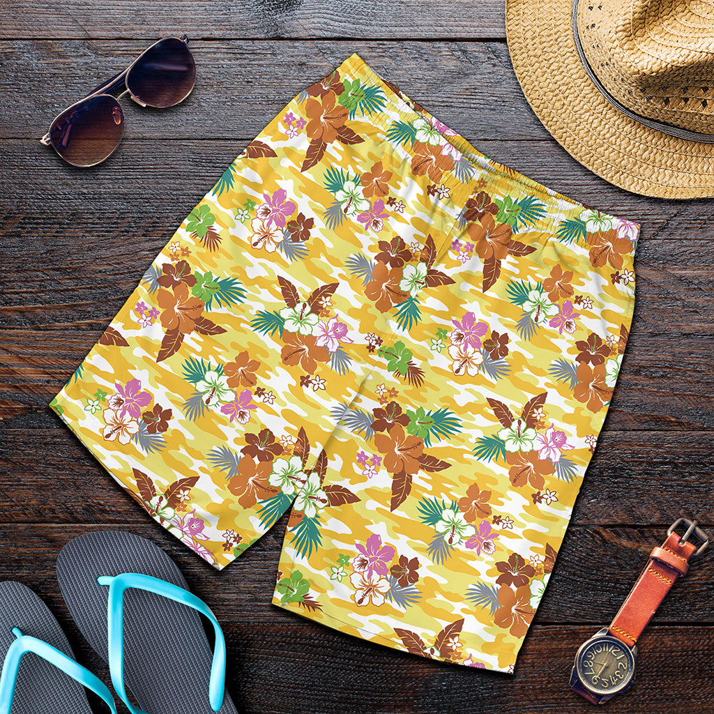 Yellow Camo And Hibiscus Flower Print Men's Shorts