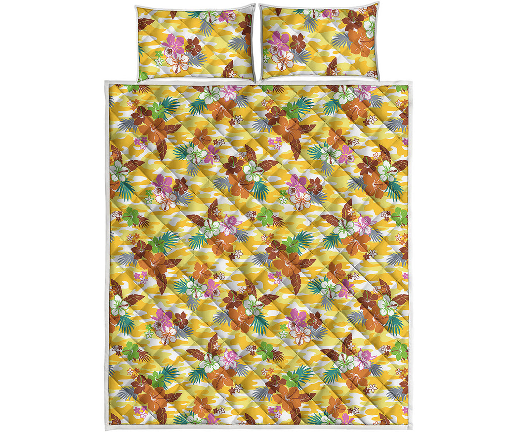 Yellow Camo And Hibiscus Flower Print Quilt Bed Set