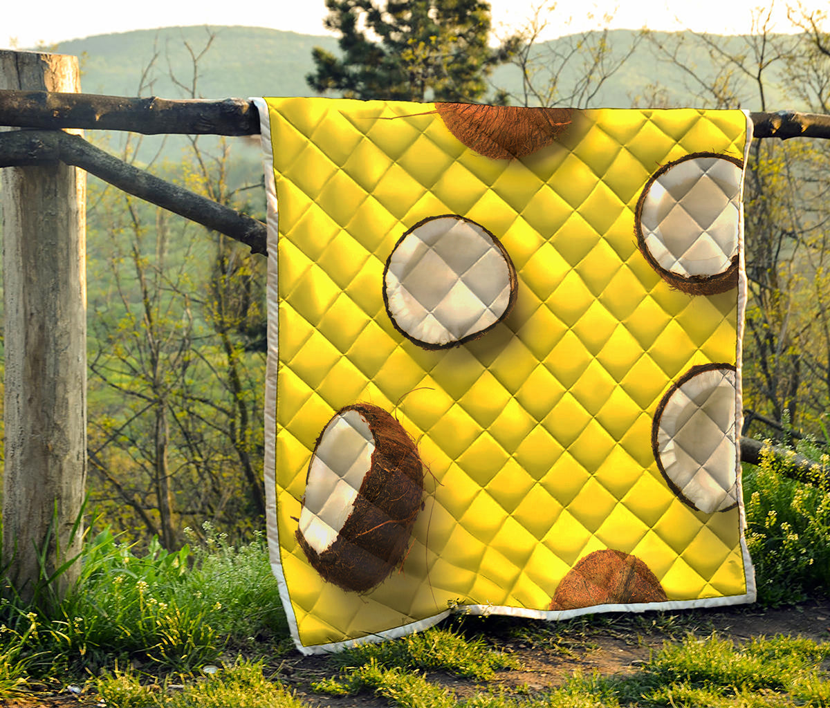 Yellow Coconut Pattern Print Quilt